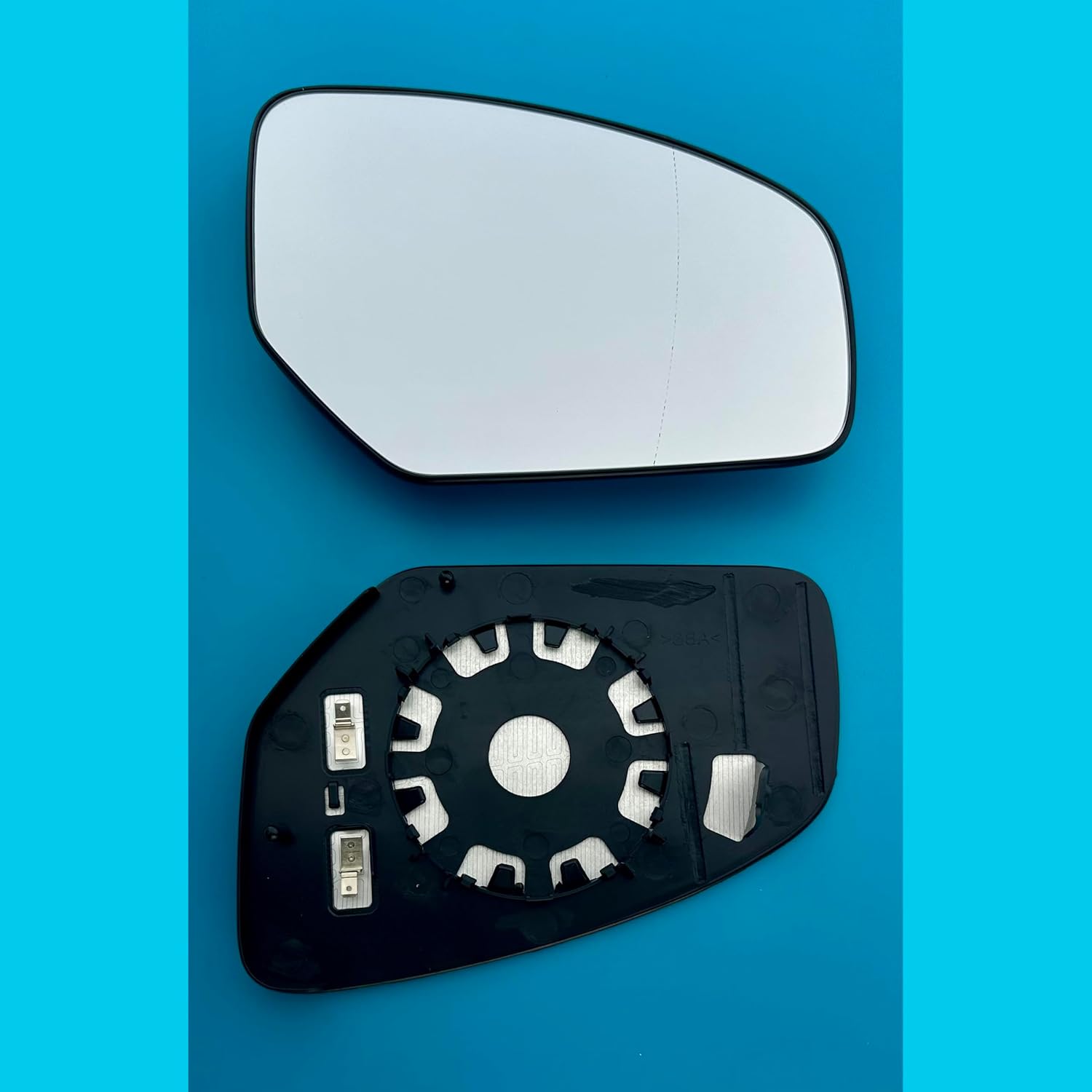 Driver Side Wing Mirror Glass For Renault Clio 3 (2005–2009) – Heated Wide Angle With Blind Spot